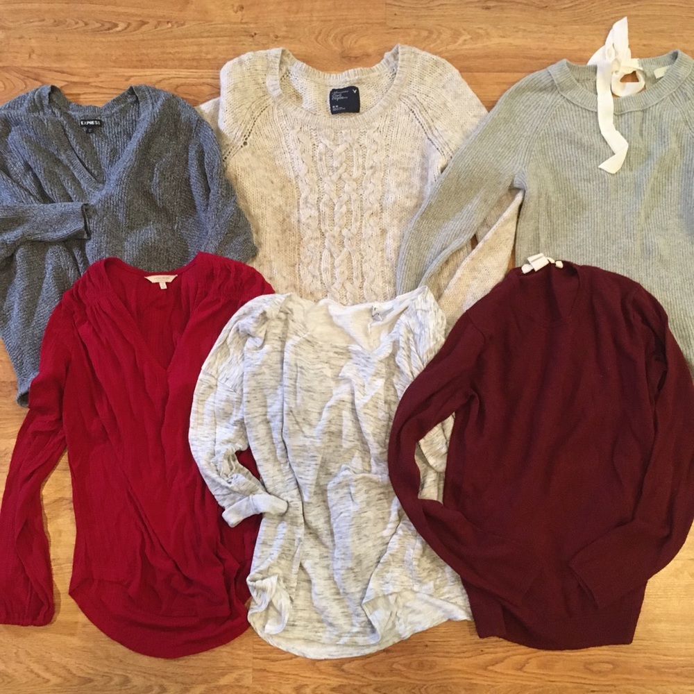 SOLD Bundle of womens tops